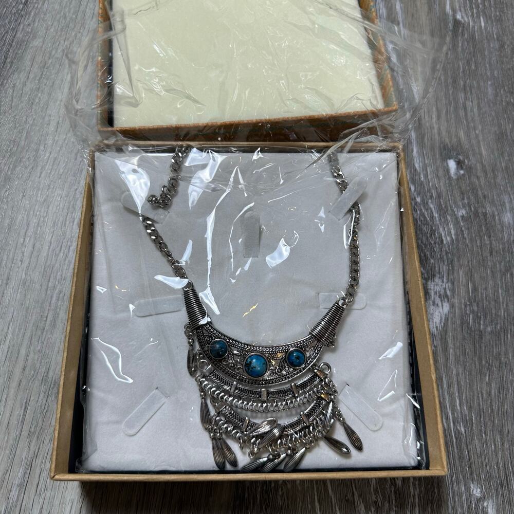 Canyon Sky Turquoise Statement Necklace - Picture 3 of 6